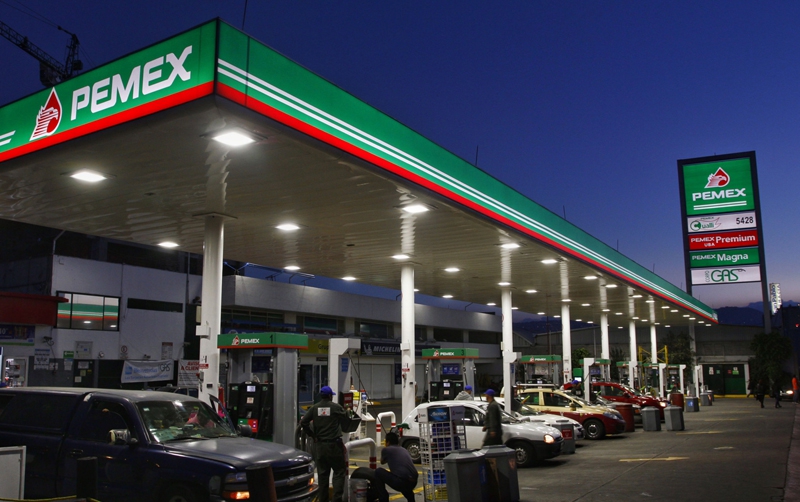 Pemex logra en Mayo un récord histórico en venta de gasolina